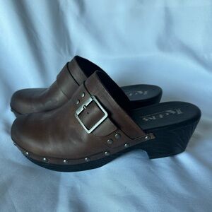 Korks by Kork ease Brown Leather Clog Mules Studded Buckle Slip On Shoes Size 9